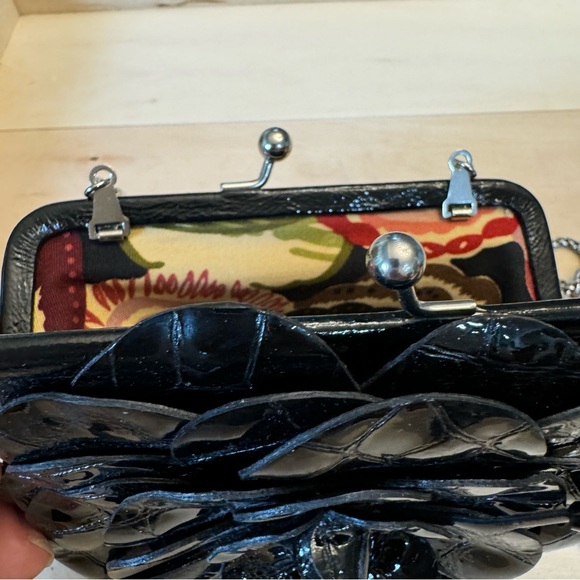 Brighton Black Flower Crossbody Purse Bag Silver Tone Chain - Picture 10 of 13